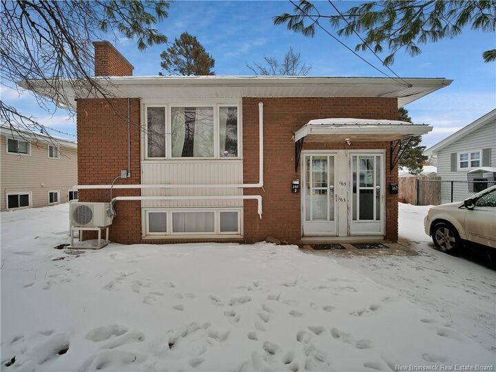 165 Snow Avenue — photo 1