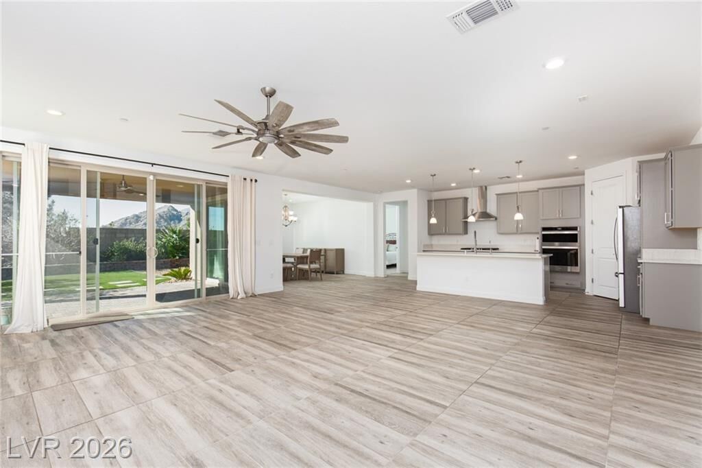 Property Photo:  10935 Gardenova Avenue  NV 89166 