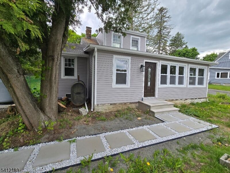 Property Photo:  728 Glen Rd  NJ 07871 