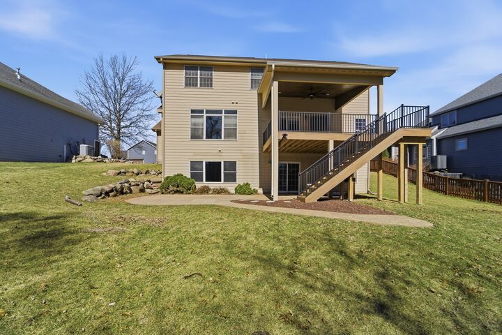 Property Photo: 15318 Horton Avenue IA 50322