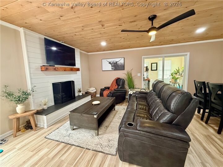 Property Photo:  219 Westmoreland Drive  WV 25064 