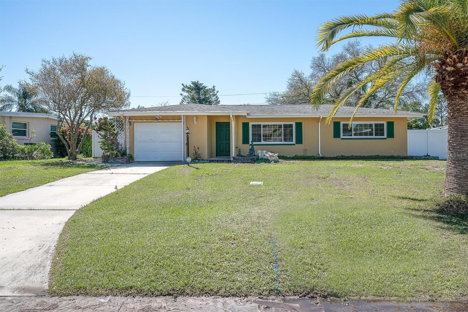 Property Photo: 2214 Duncan Drive FL 33770