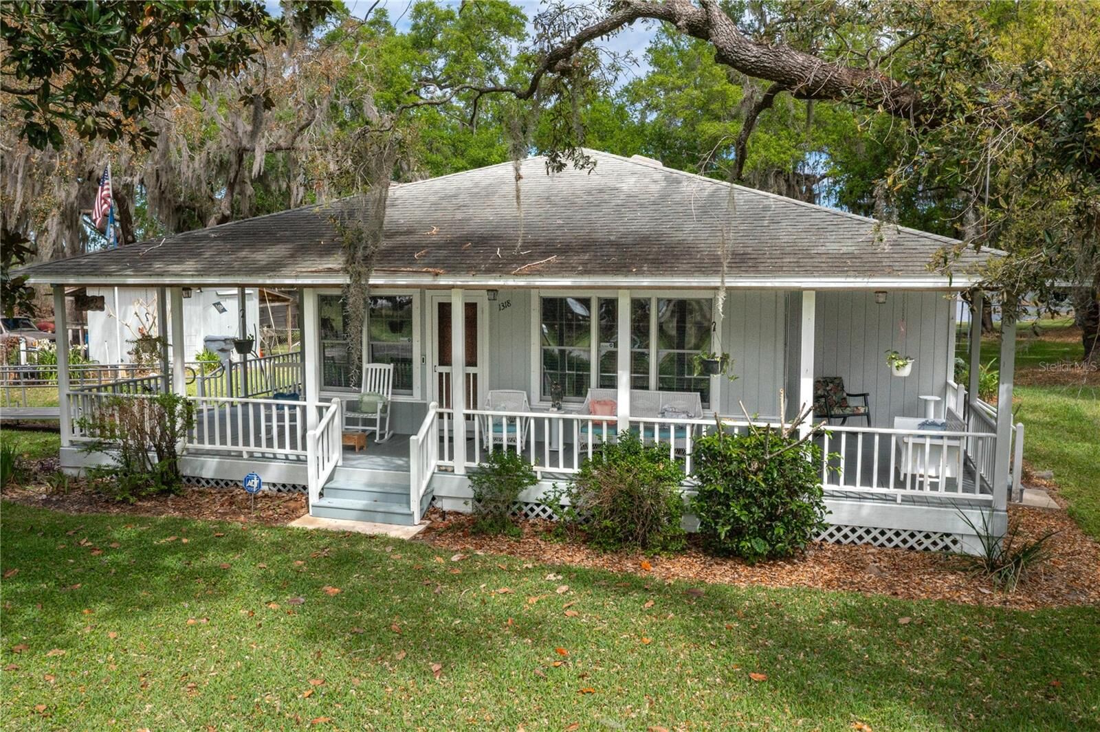 Property Photo:  1318 Moss Avenue  FL 33844 