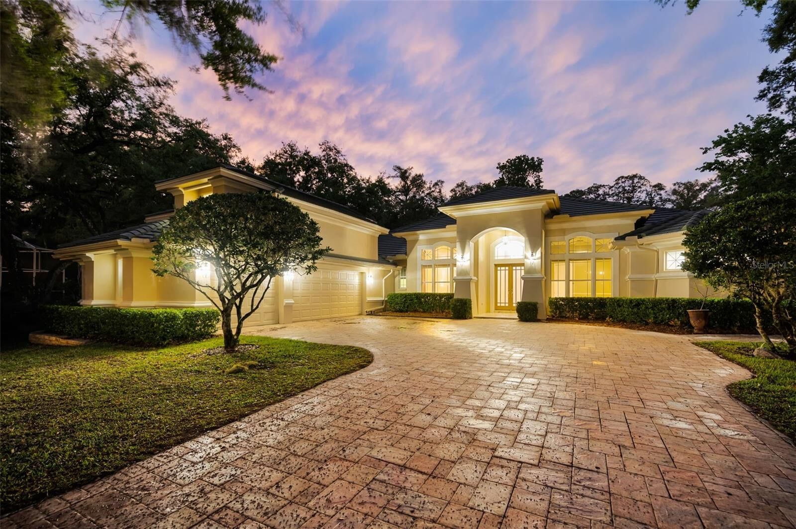 Property Photo:  2270 Christy Lane  FL 34677 