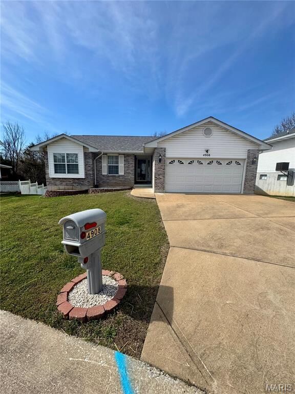 Property Photo:  4908 Paradise Meadows Drive  MO 63052 