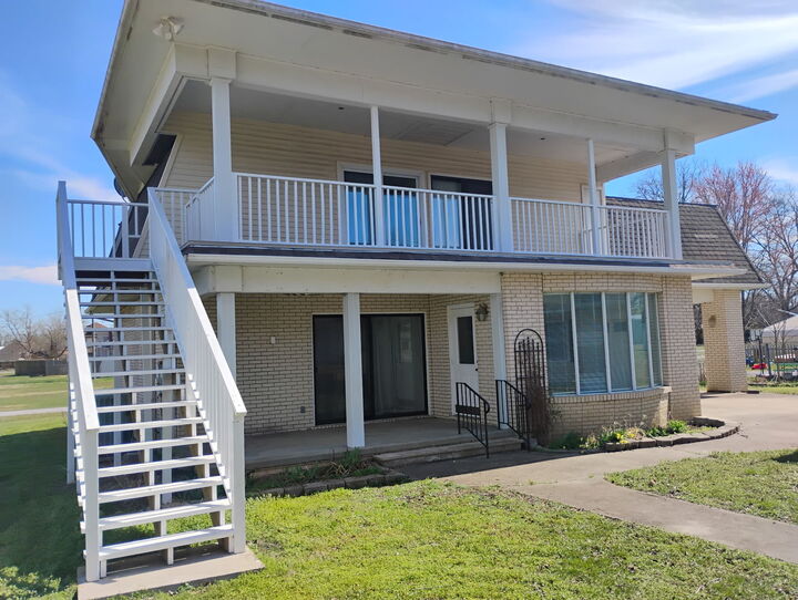 Property Photo:  113 Jackson Street  IL 62949 