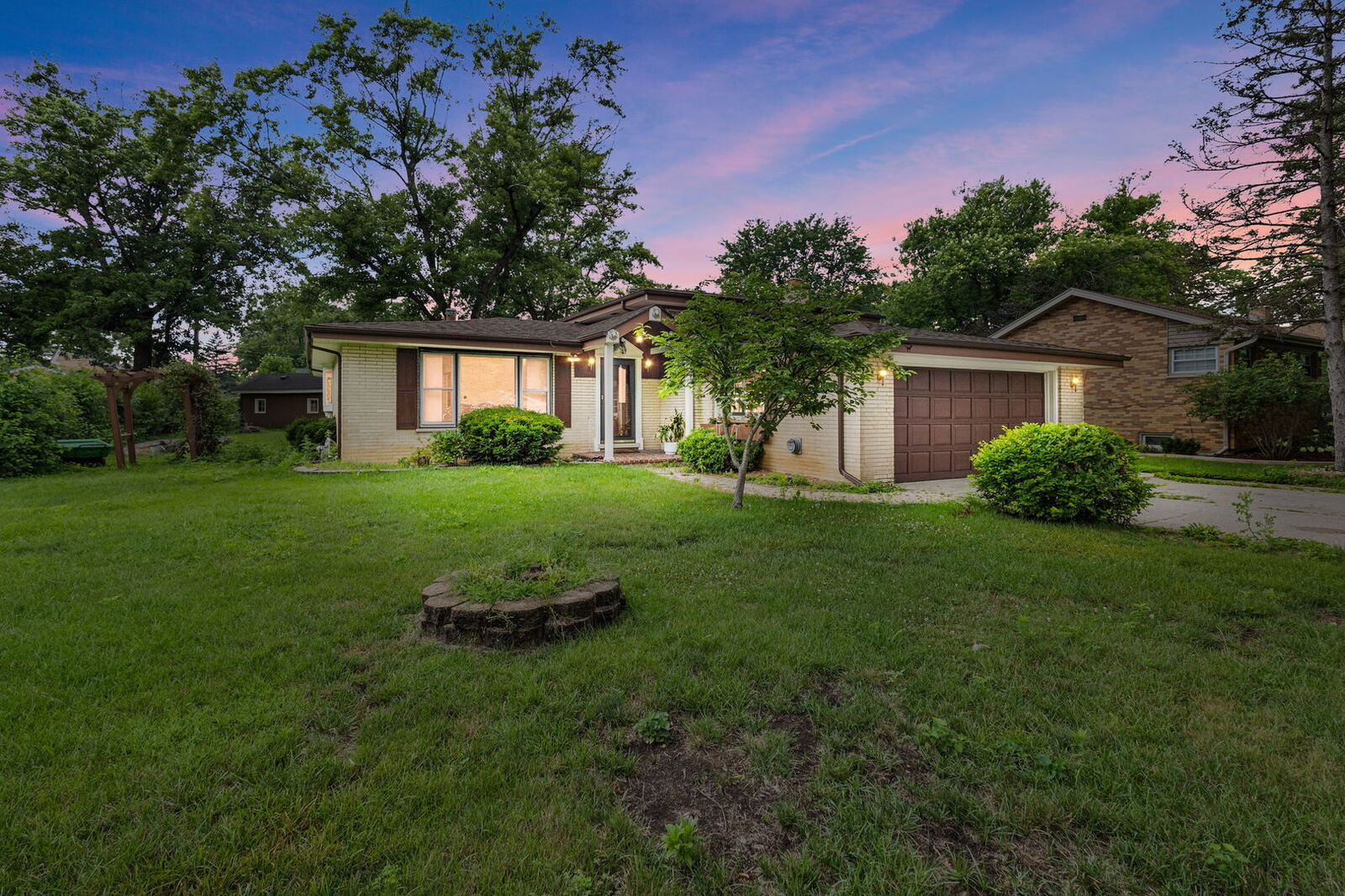 Property Photo:  13064 S 71st Avenue  IL 60463 