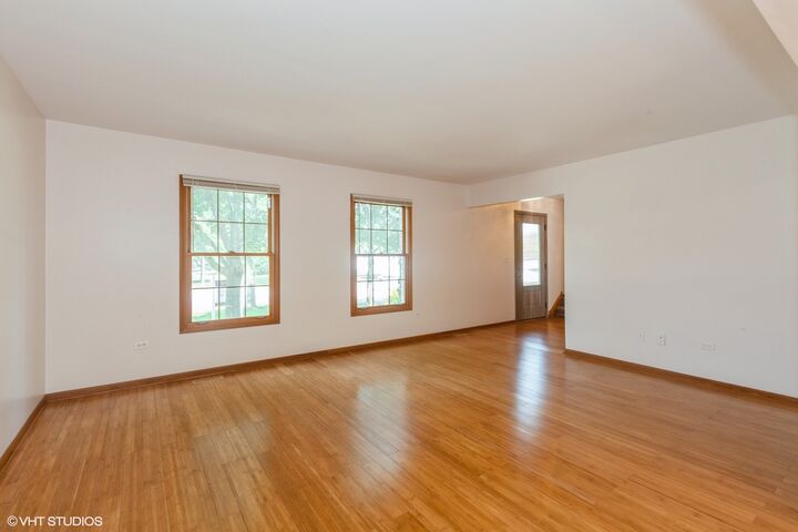 Property Photo:  8885 Dryden Street  IL 60517 