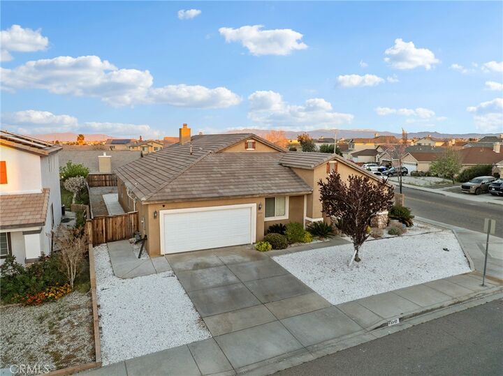 Property Photo:  13343 Vista Verde  CA 92392 