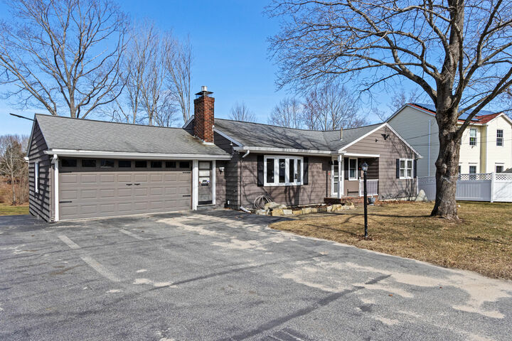 Property Photo: 15 Bellaire Road ME 04106