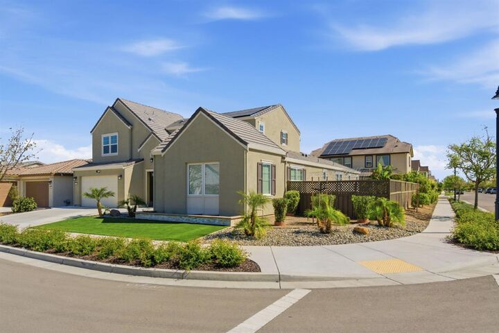 Property Photo: 4676 Ian Lane CA 95377