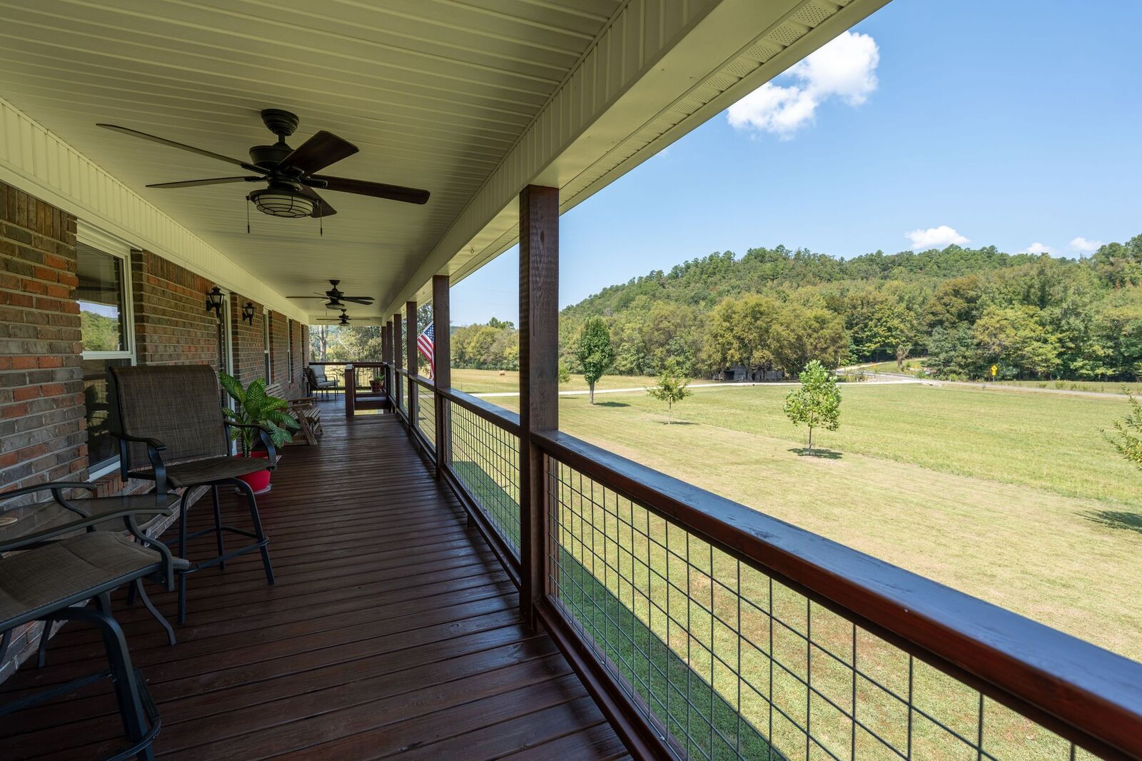 Property Photo: 6285 Rayburn Creek Rd TN 38450