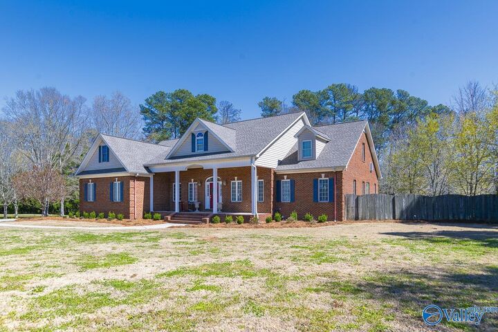 Property Photo: 1102 Vines Drive NE AL 35640