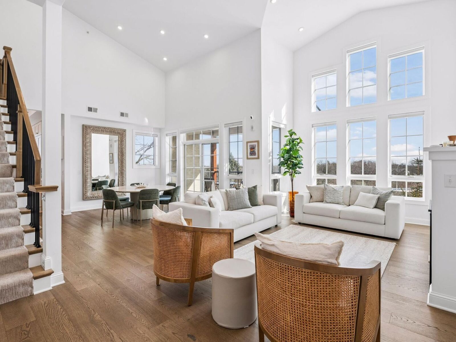 Property Photo: 4901 Hawthorne Court 303 MN 55436