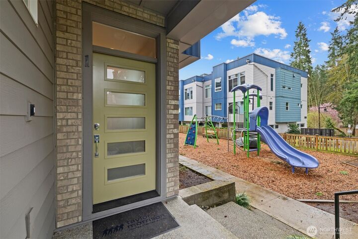 Property Photo: 7629 NE 122nd Court 1 WA 98034