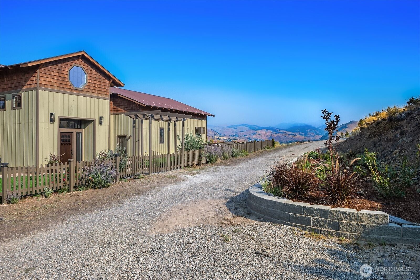 Property Photo: 47 Bella Vista Lane WA 98862