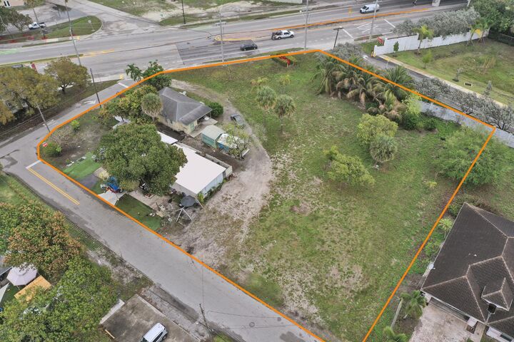 Property Photo: 0 NW 7th Street FL 33060