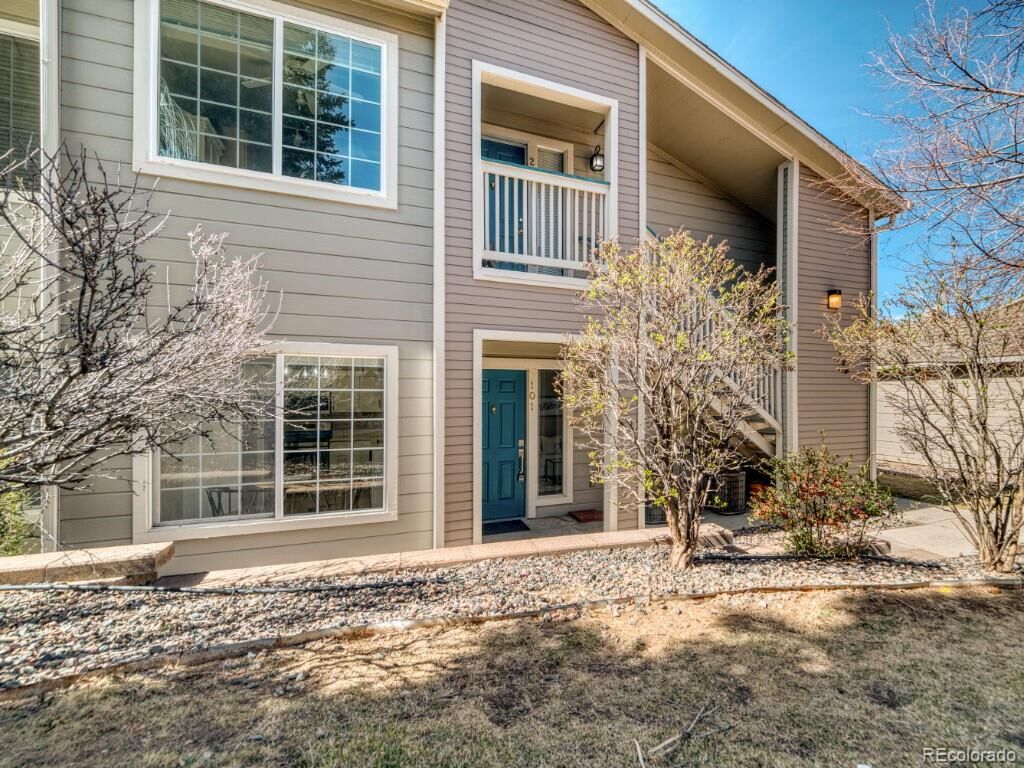Property Photo: 8438 Thunder Ridge Way 101 CO 80126