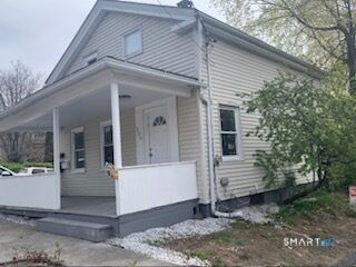 Property Photo:  246 Wolcott Street  CT 06705 