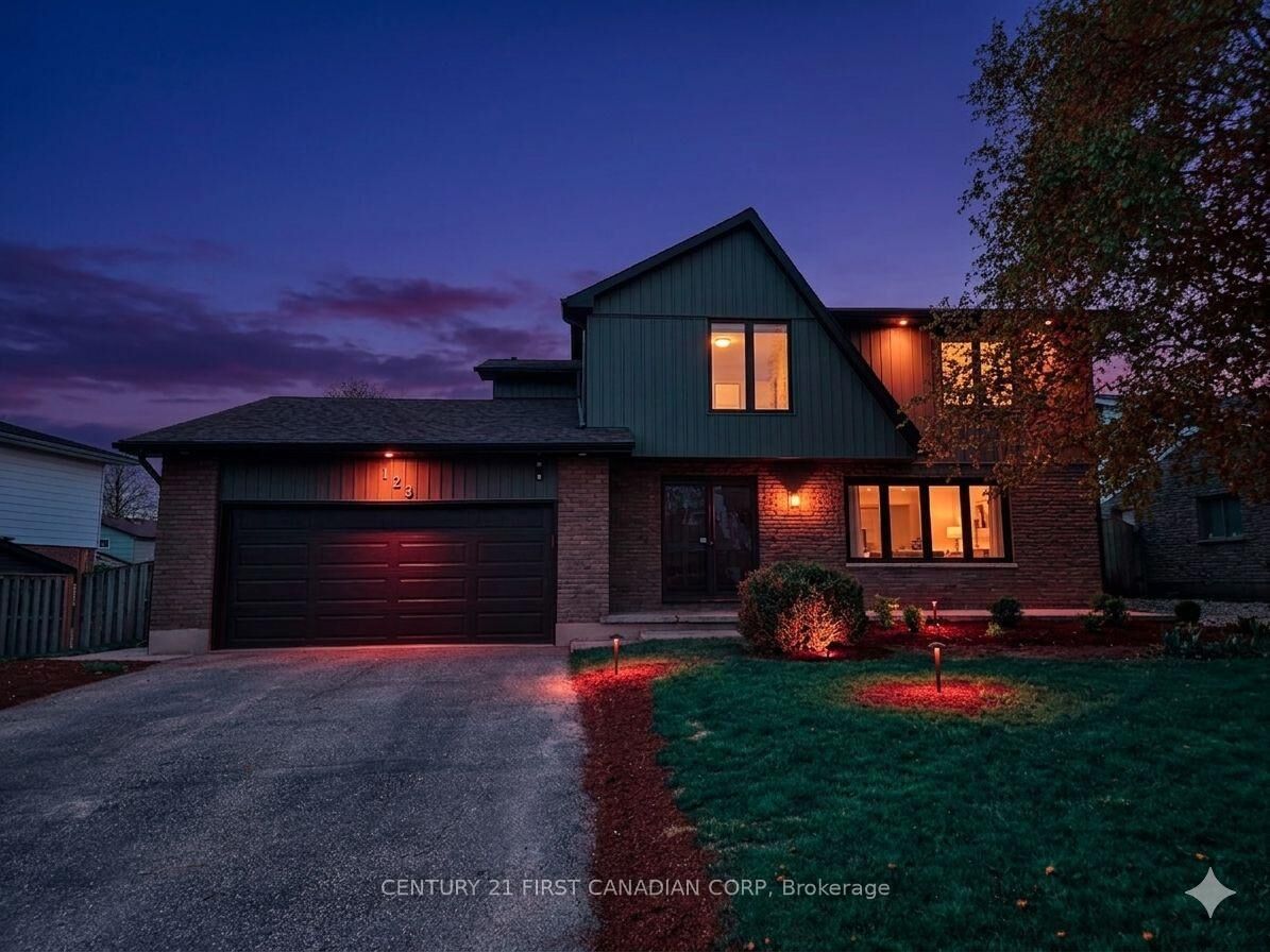 Property Photo:  123 Hillsmount Crescent  ON N6K 1V6 