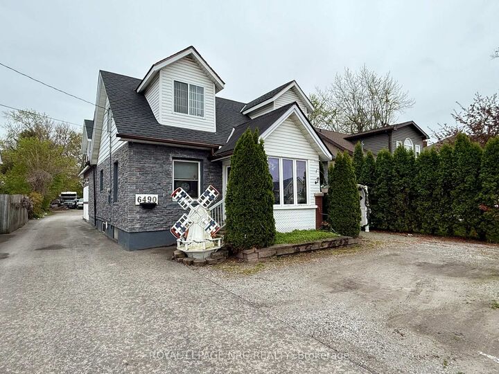 6490 Thorold Stone Road — photo 1
