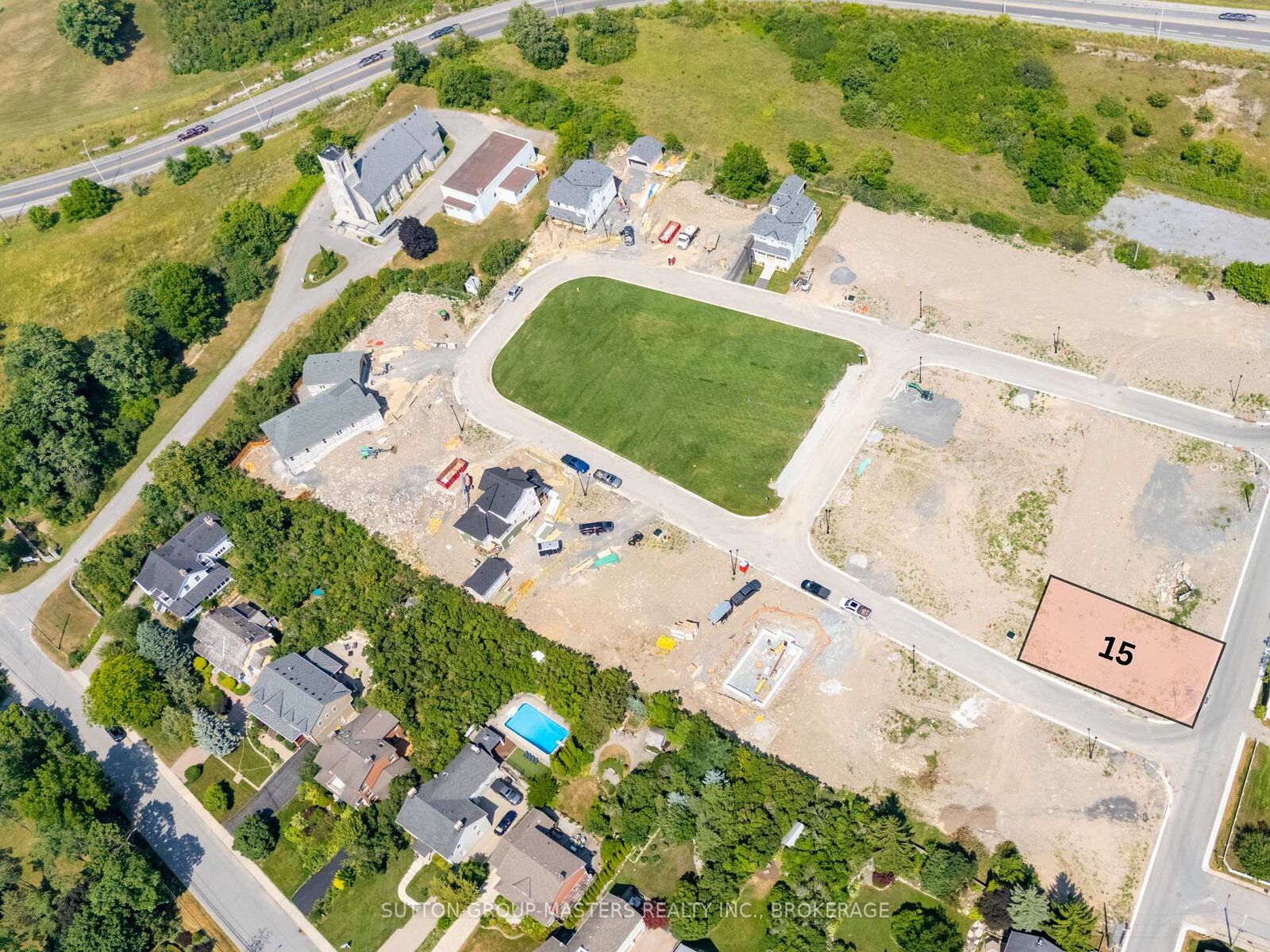Property Photo: 415 Wellington Street ON K7K 6W4