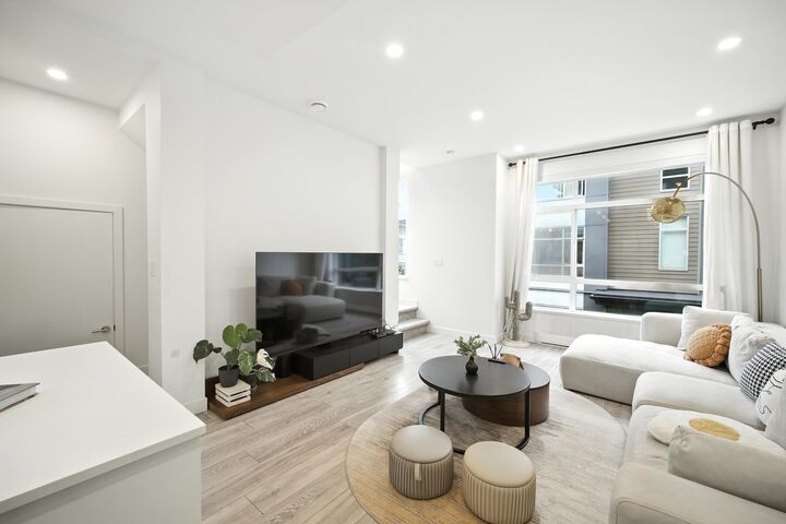 Property Photo: 10511 No. 5 Road 43 BC V7A 0B2