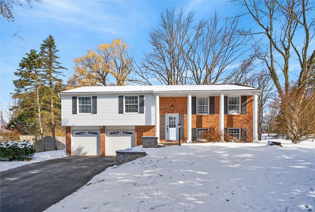 Property Photo:  826 Independence Drive  NY 14580 