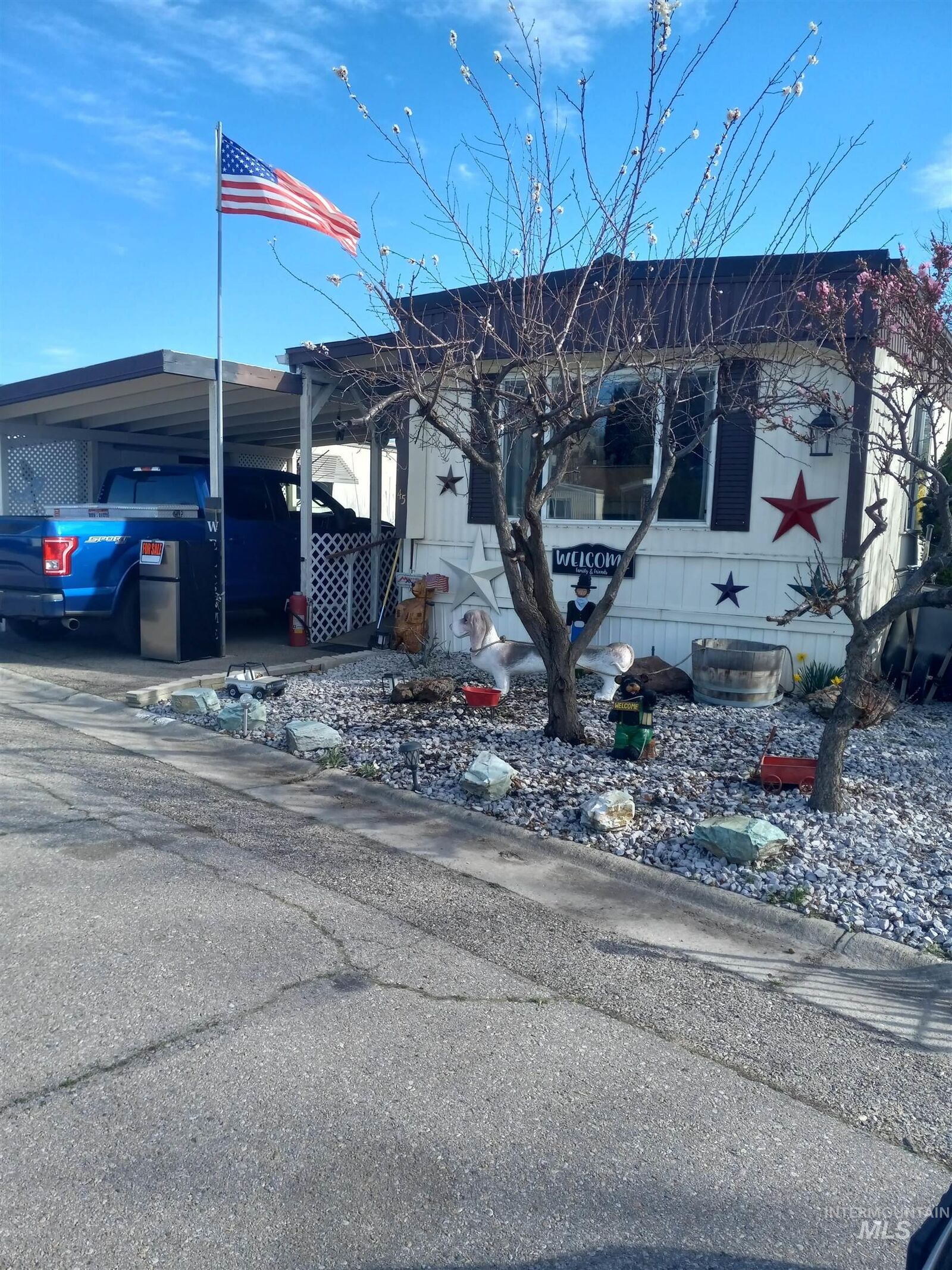 Property Photo:  2205 E Linden 45  ID 83605 