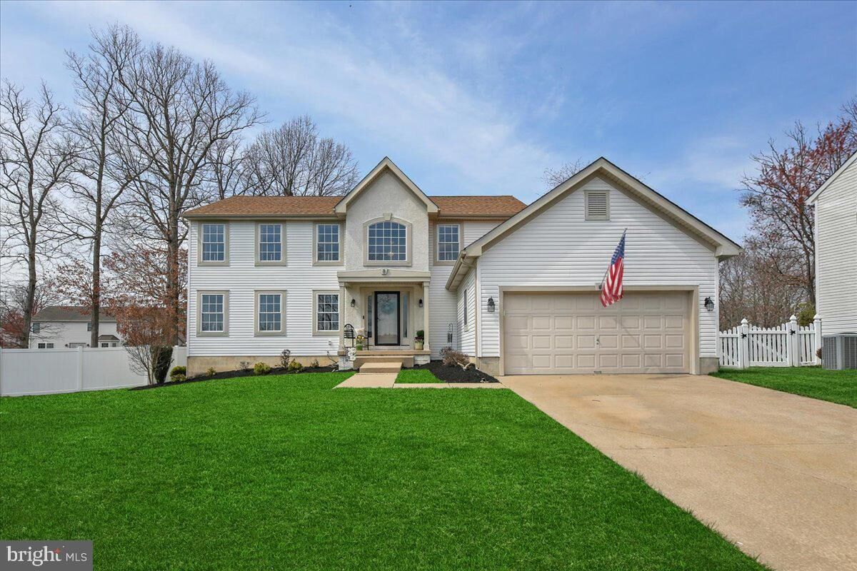 Property Photo:  8 Marble Court  NJ 08081 