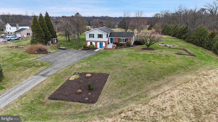 Property Photo: 3994 W Weaver Road PA 17225