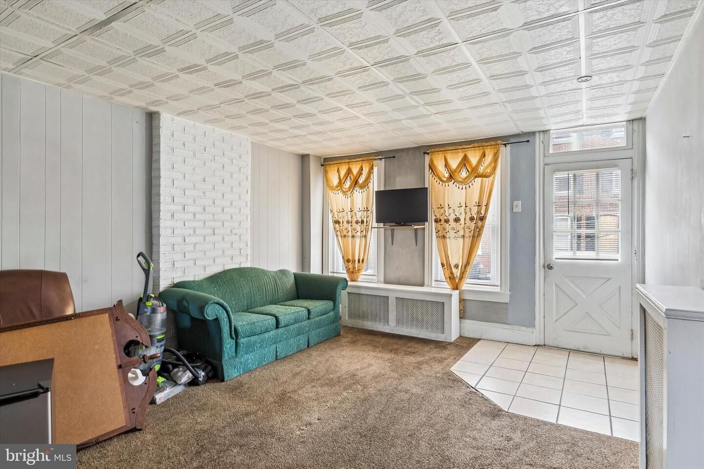 Property Photo: 653 Corson Street PA 19401