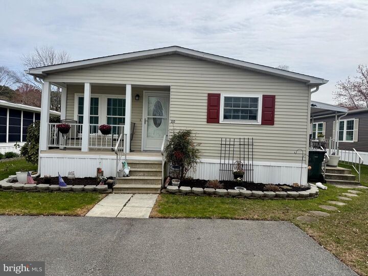 Property Photo: 20 Downing Street MD 21601