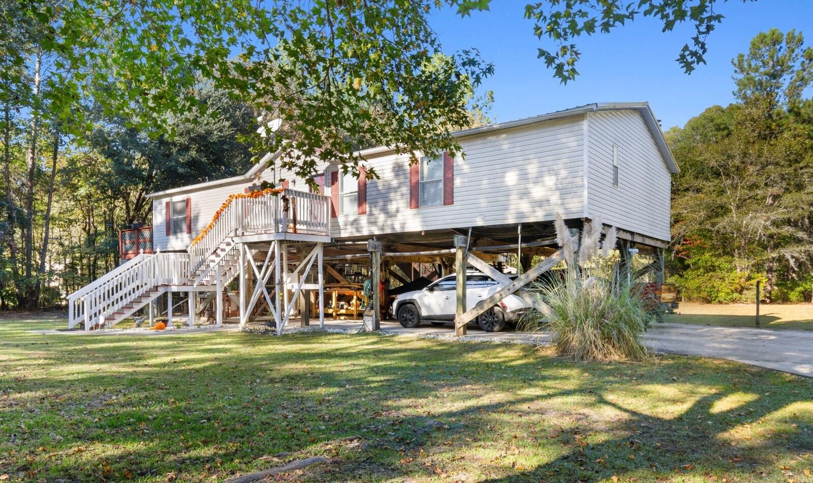 Property Photo: 881 Rowe Pond Rd. SC 29526