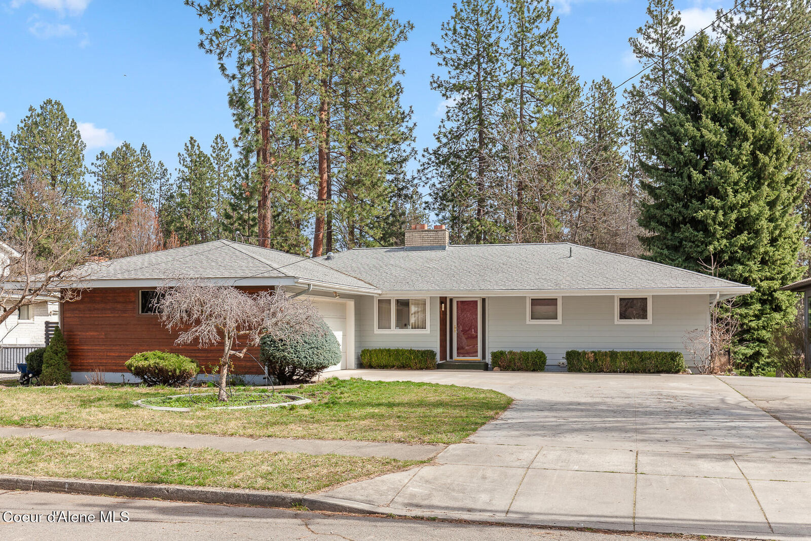 Property Photo:  503 W Vista Dr  ID 83815 