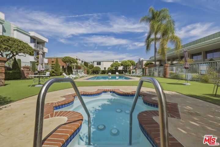 Property Photo:  5301 Balboa Blvd  CA 91316 