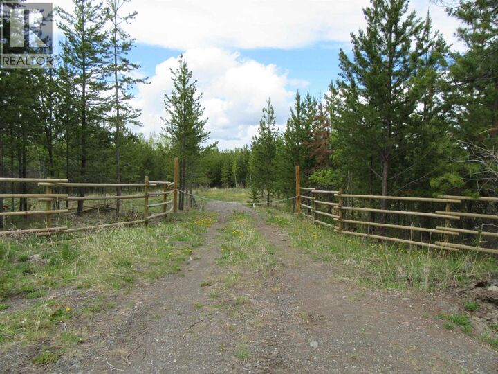 B Lone Butte Horse Lake Road Lot — photo 1