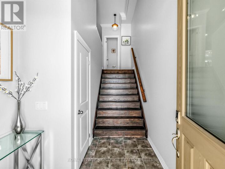 Property Photo: 534 Stream Crescent ON L6M 1N7