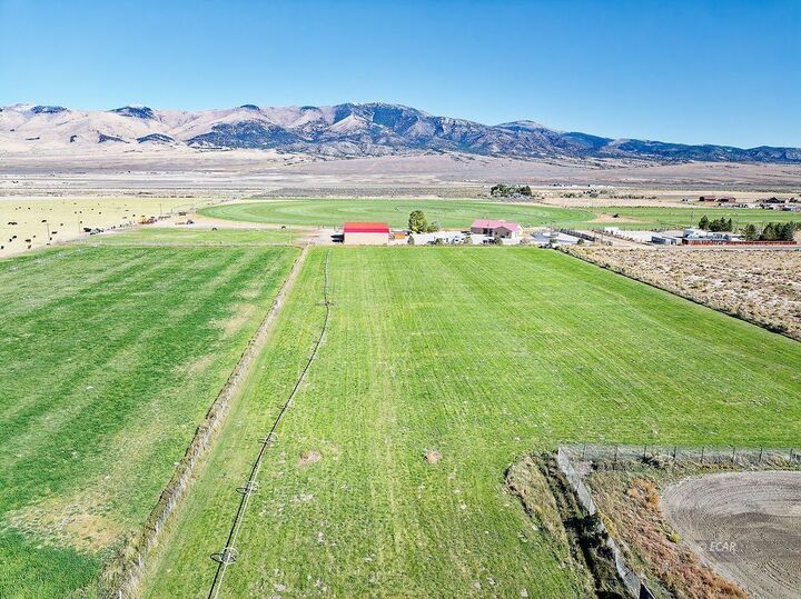 Property Photo:  323 East 40th North Street  NV 89301 