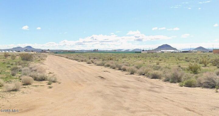 Property Photo:  7620 Underwood Avenue  CA 93505 