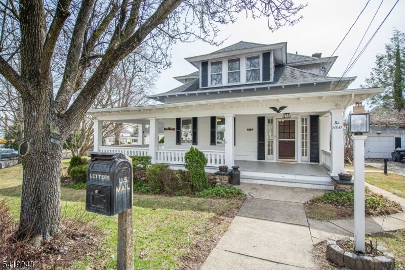 Property Photo:  6 W Dewey Ave  NJ 07885 