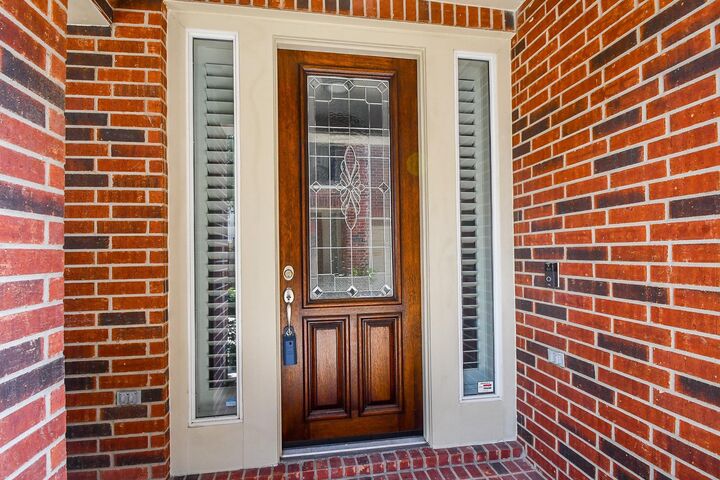 Property Photo:  1016 Studer Street  TX 77007 