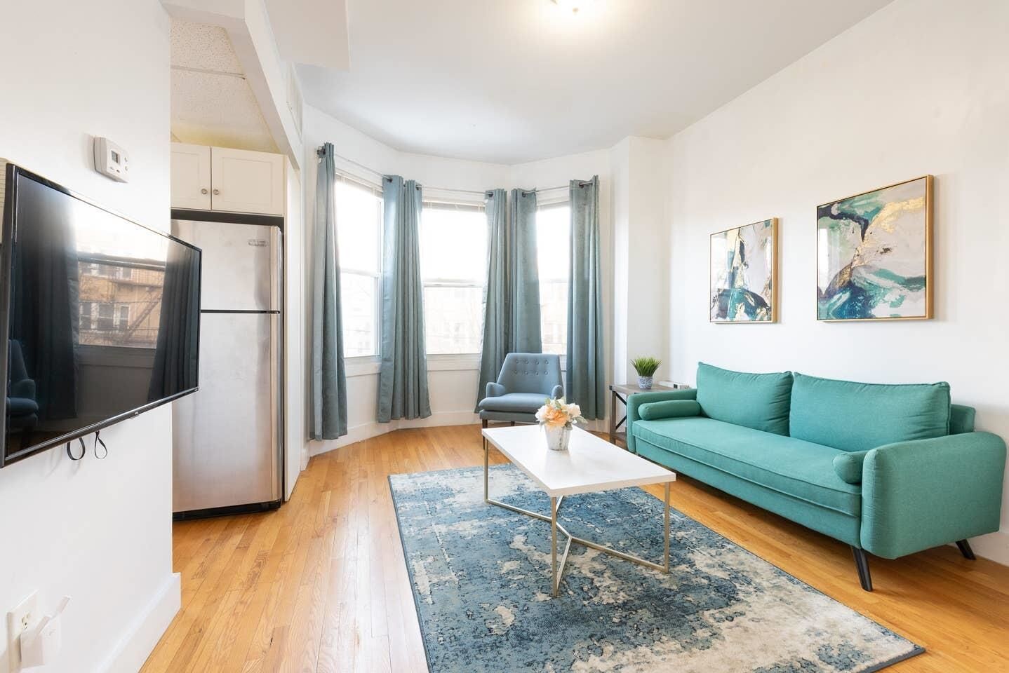 Property Photo:  457 Wayne St 2F  NJ 07306 