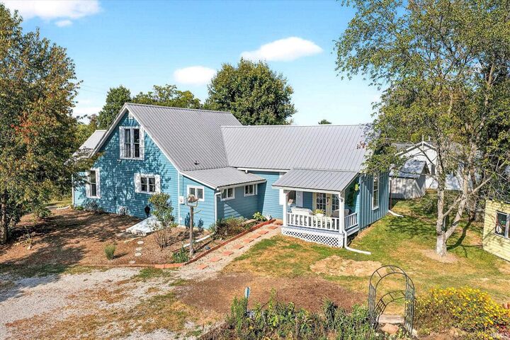 Property Photo:  521 S Sale Street  IN 47429 