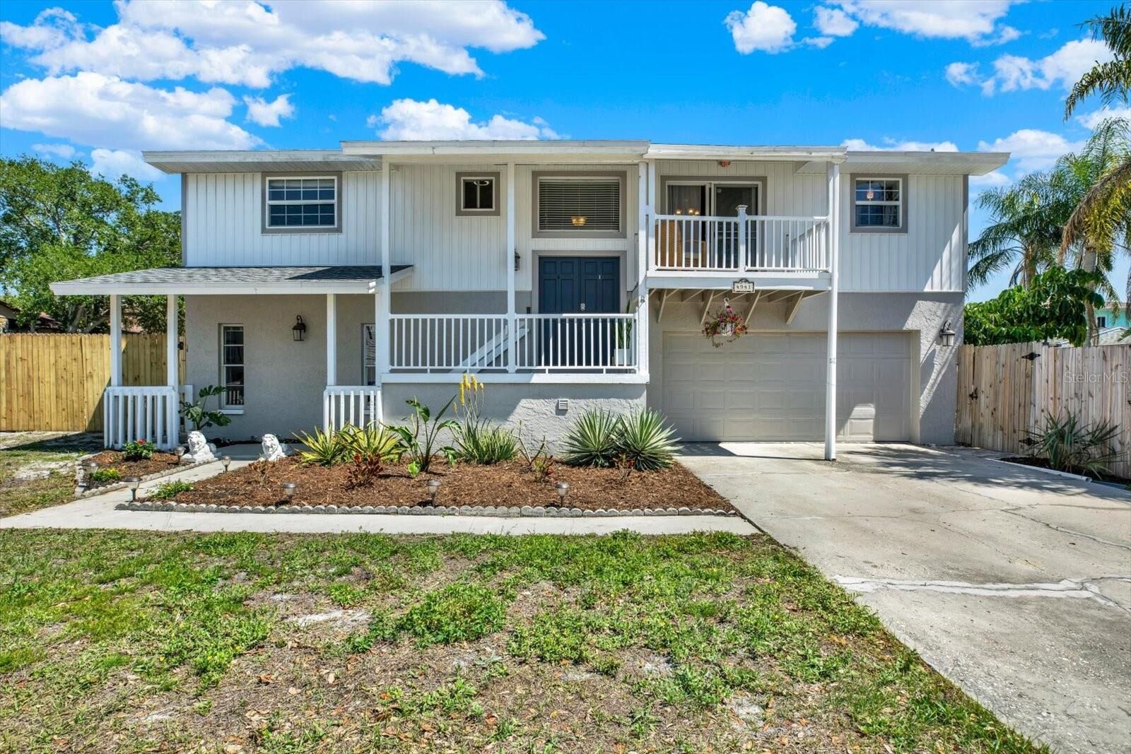 Property Photo:  4941 Cardinal Trail  FL 34683 