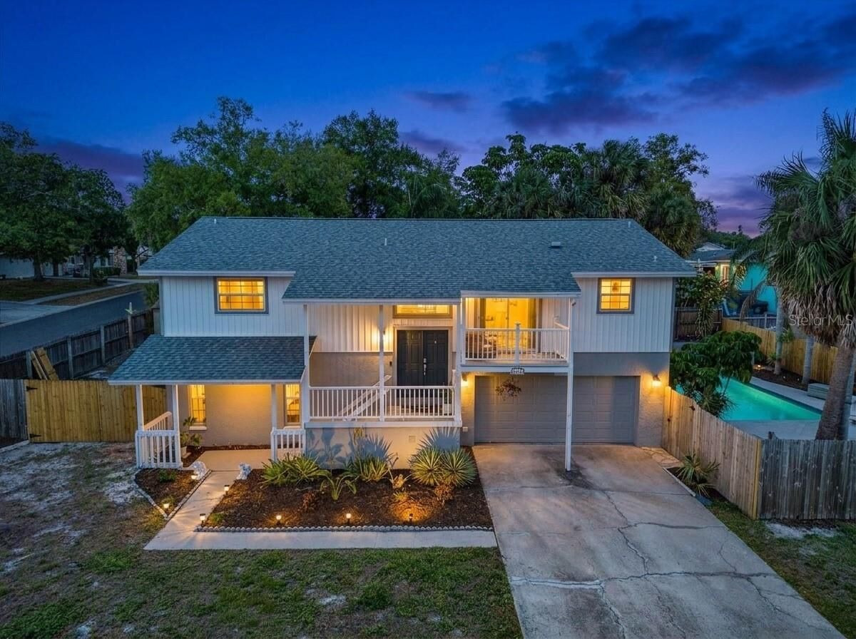 Property Photo:  4941 Cardinal Trail  FL 34683 