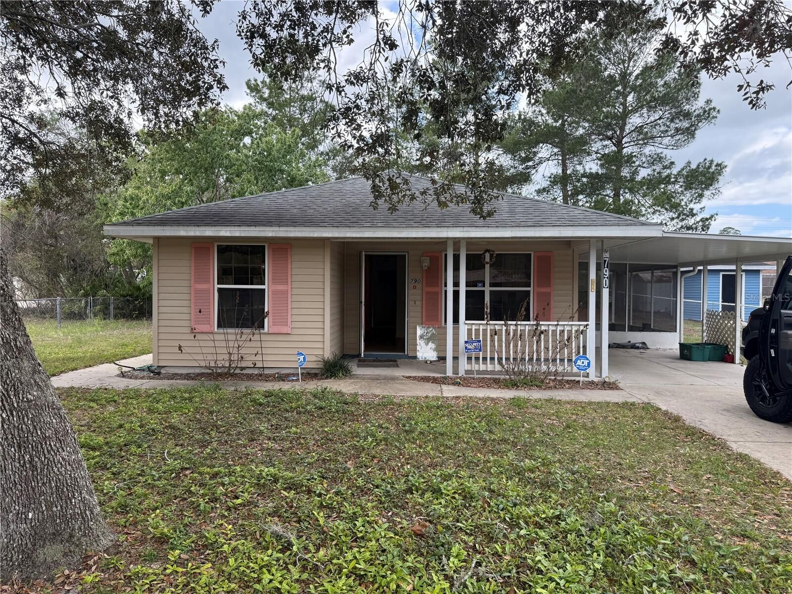 Property Photo:  790 Park Avenue  FL 32763 