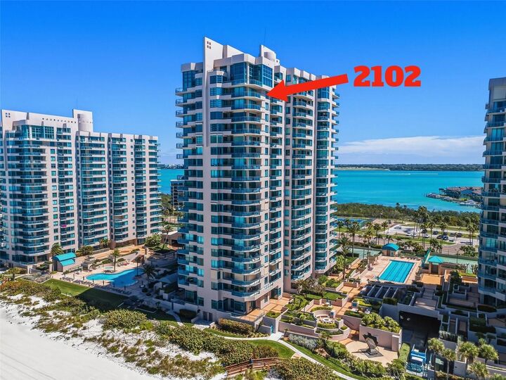 Property Photo:  1540 Gulf Boulevard 2102  FL 33767 
