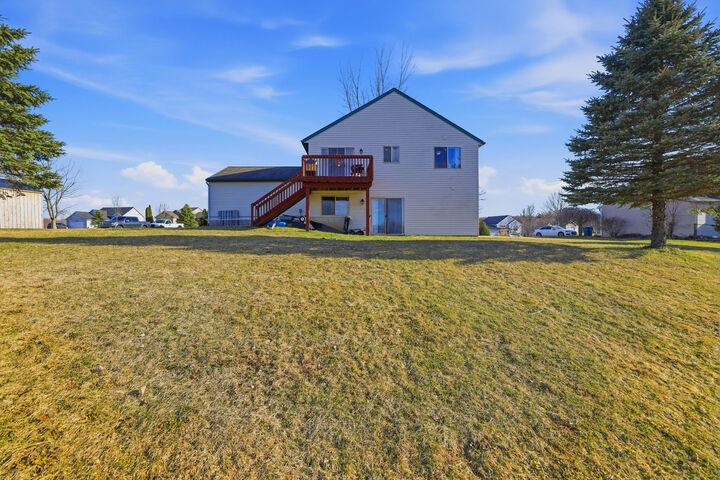 Property Photo:  2171 Avalon View Drive  MI 49319 