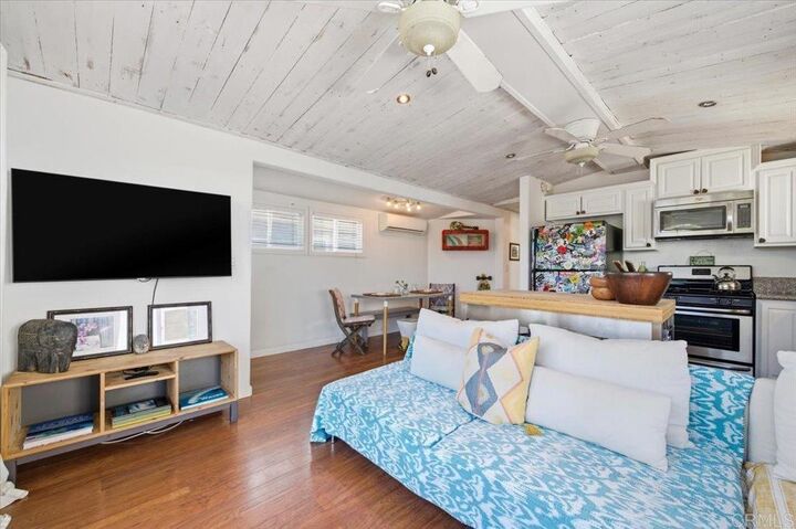 Property Photo:  123 Jasper 38  CA 92024 